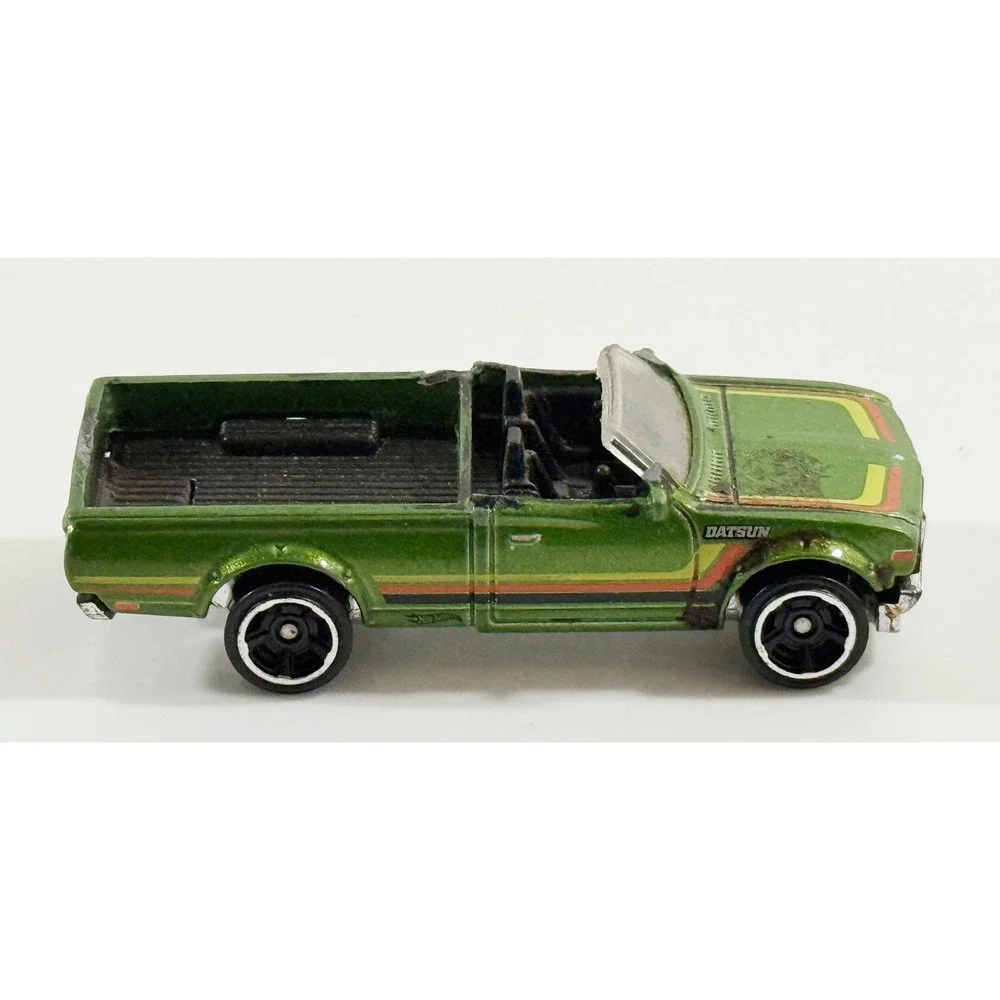 Hot Wheels Datsun 620 Toy Truck Kids 1/64 Green Custom Convertible Pickup
